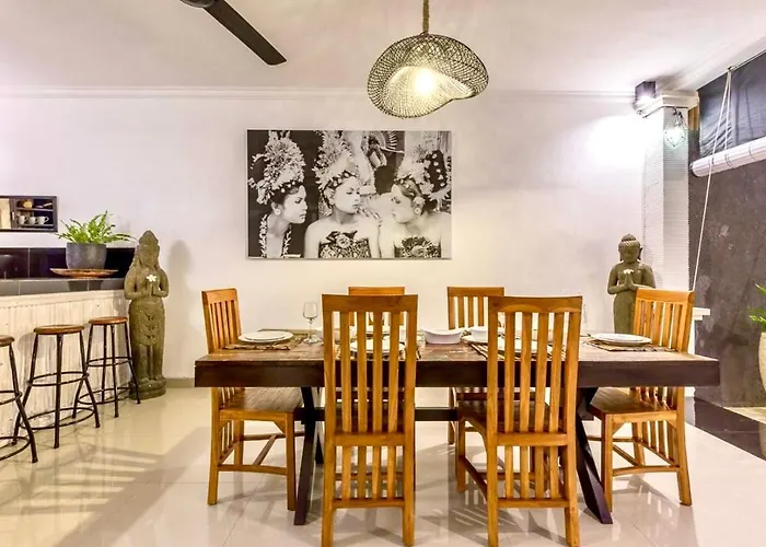 Villa Pucuk Harum 3bdr & Private Pool, Seminyak, Petitenget *